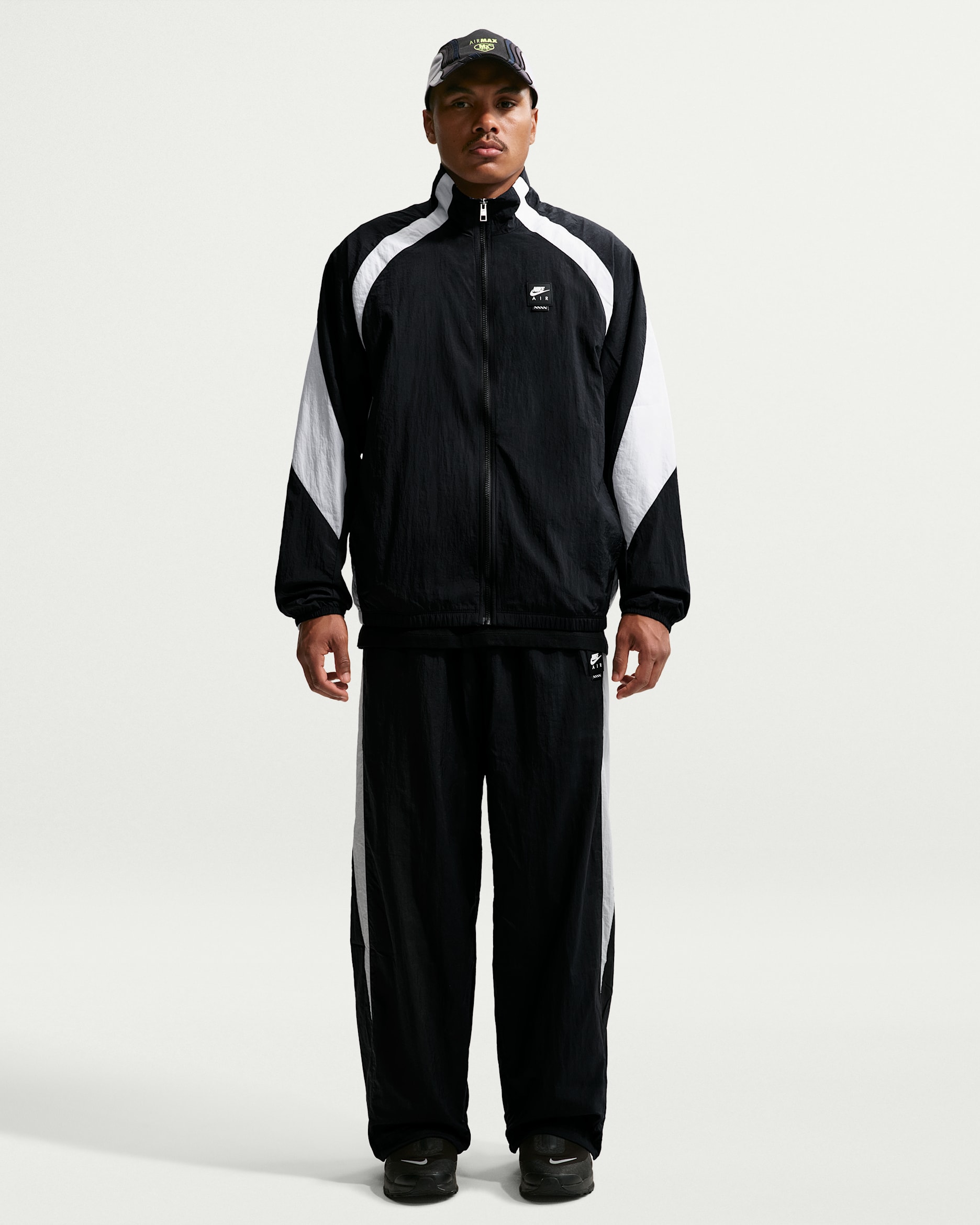 ウォーキング・ランニングウェア NIKE AIR TRACK JACKET PANTS SETUP Nike Air Men's Woven Track Pants. Nike.com